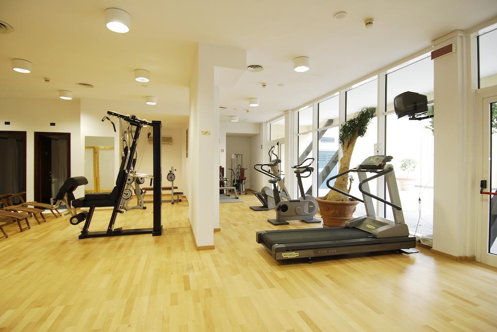 Park Hotel Ripaverde 보르고산로렌조 외부 사진