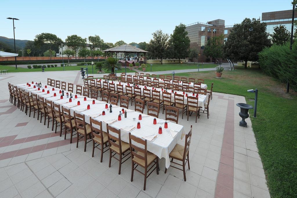 Park Hotel Ripaverde 보르고산로렌조 외부 사진
