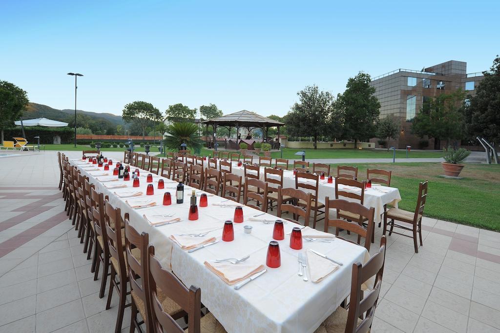 Park Hotel Ripaverde 보르고산로렌조 외부 사진
